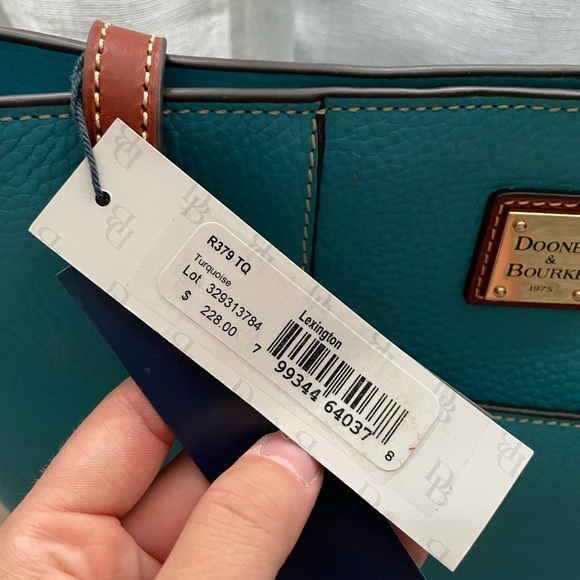 NWT Dooney & Bourke Lexington - Picture 7 of 8